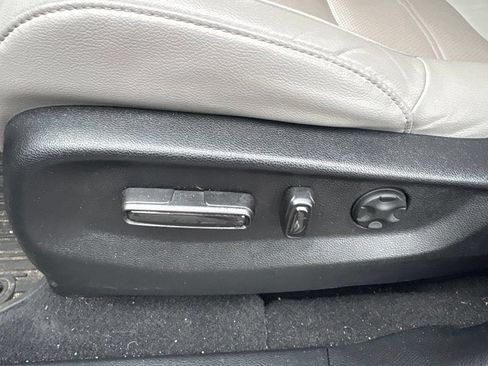 Used 2020 Honda CR-V EX-L image 18