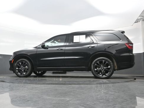 Used 2025 Dodge Durango GT image 25