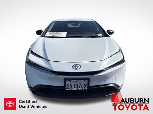 Certified 2024 Toyota Prius LE FWD image 3