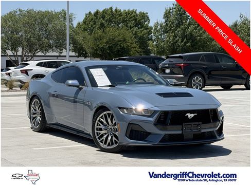 Used 2024 Ford Mustang GT Premium RWD image 2