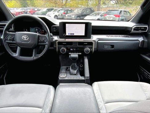 Used 2025 Toyota Tacoma SR5 image 14