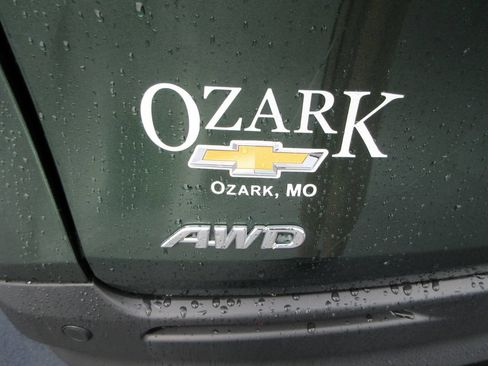 Used 2022 Toyota Sienna XLE AWD/4WD image 12