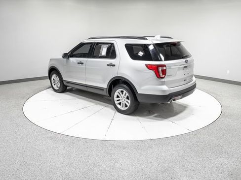 Used 2017 Ford Explorer 4WD image 33