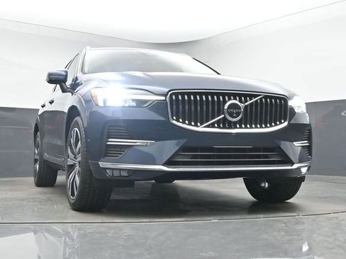 Used 2023 Volvo XC60 B5 Plus w/ Protection Package Premier FWD image 15