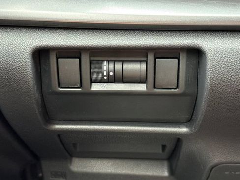 Used 2024 Subaru Impreza 2.0i AWD/4WD image 29