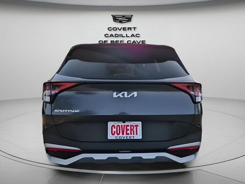 Used 2023 Kia Sportage EX image 8