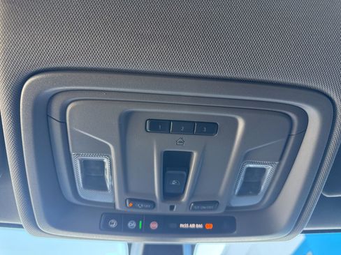 Used 2019 Chevrolet Silverado 1500 LT w/ All-Star Edition AWD/4WD image 29