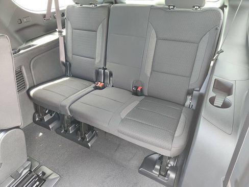 New 2026 Chevrolet Suburban LS RWD image 23