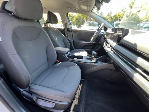 Used 2026 Kia K4 FWD image 35
