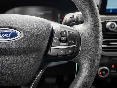 Used 2023 Ford Escape AWD image 34