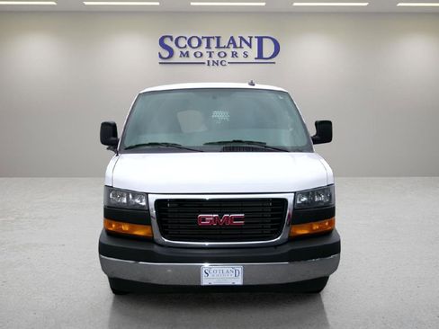 Used 2024 GMC Savana 2500 w/ Driver Convenience Package RWD image 3