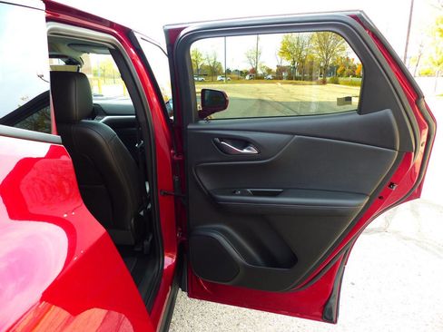 Used 2020 Chevrolet Blazer LT w/ Sound & Technology Package image 42