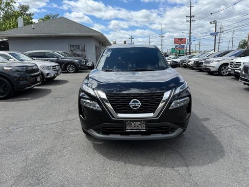 Used 2021 Nissan Rogue SV AWD/4WD image 2