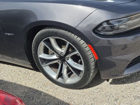 Used 2015 Dodge Charger R/T RWD image 5