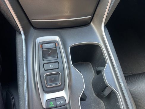 Used 2019 Honda Accord Sport image 20