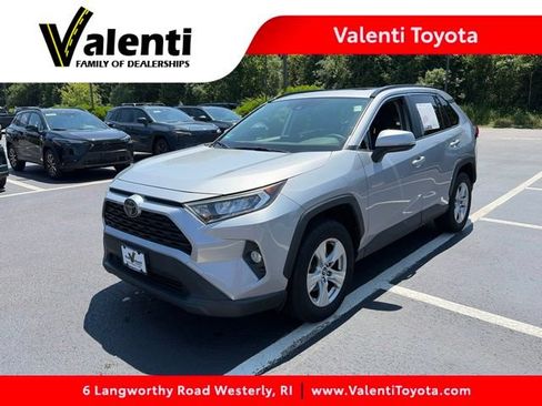 Used 2019 Toyota RAV4 XLE w/ Convenience Package AWD/4WD image 1