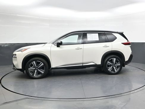 Used 2023 Nissan Rogue Platinum w/ Platinum Premium Package image 8