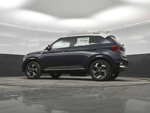 New 2026 Hyundai Venue SEL FWD image 34