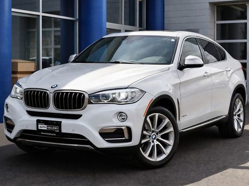 Used 2018 BMW X6 xDrive35i image 2