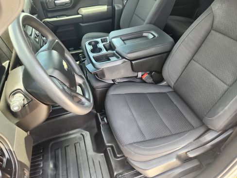 Used 2024 Chevrolet Silverado 2500 W/T w/ WT Convenience Package RWD image 15