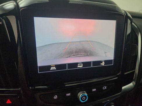 Used 2023 Chevrolet Traverse LT w/ LPO, Floor Liner Package AWD/4WD image 21