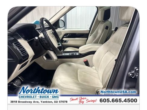 Used 2022 Land Rover Range Rover Westminster Edition image 9