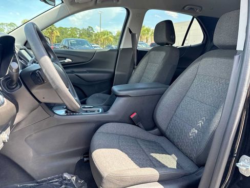 Used 2022 Chevrolet Equinox LT FWD image 13