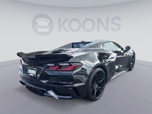 Used 2025 Chevrolet Corvette Z06 image 7