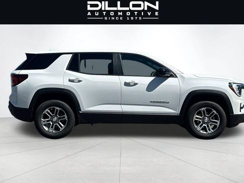 Used 2026 GMC Terrain Elevation AWD/4WD image 3