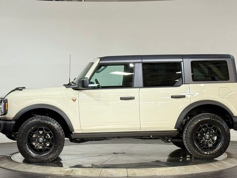 New 2026 Ford Bronco Badlands AWD/4WD image 6