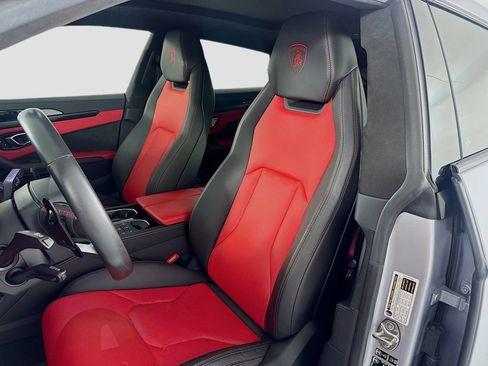 Used 2022 Lamborghini Urus AWD/4WD image 22
