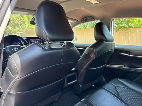 Used 2022 Toyota Camry SE FWD image 20
