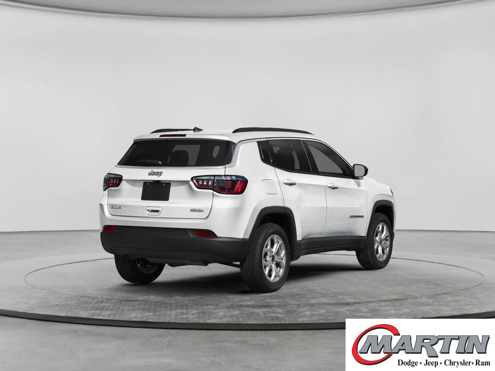 Used 2025 Jeep Compass Latitude w/ Convenience Group AWD/4WD image 4