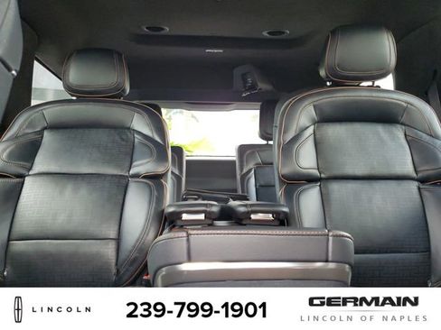 New 2025 Lincoln Navigator Black Label AWD/4WD image 29