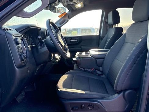 Used 2023 Chevrolet Silverado 1500 Custom image 7