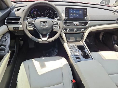 Used 2021 Honda Accord Hybrid image 10