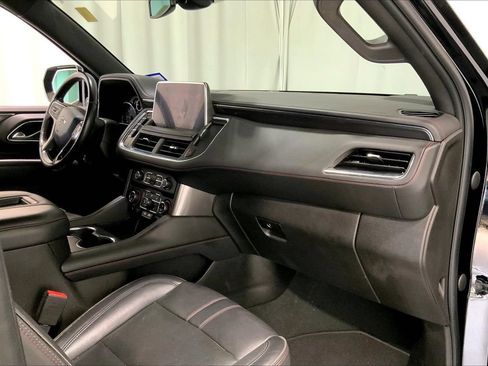 Used 2021 Chevrolet Tahoe RST w/ Luxury Package AWD/4WD image 28