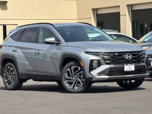 New 2026 Hyundai Tucson SEL Plus AWD/4WD image 2