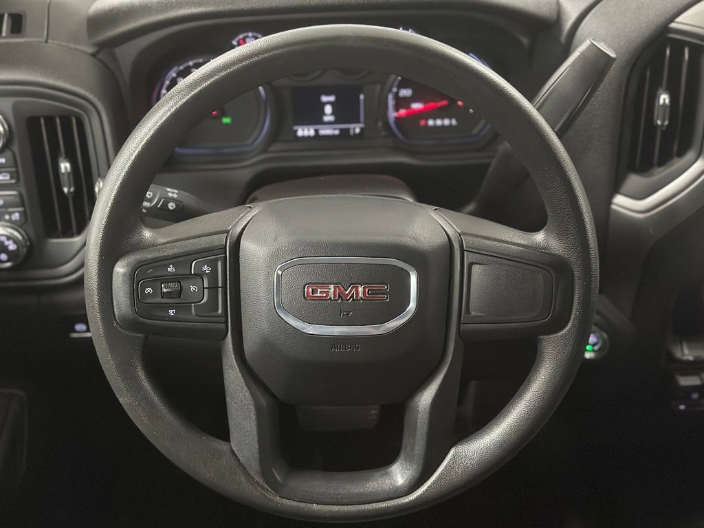 Used 2024 GMC Sierra 1500 Pro w/ Pro Value Package AWD/4WD image 4