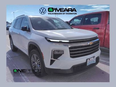Used 2025 Chevrolet Traverse LT