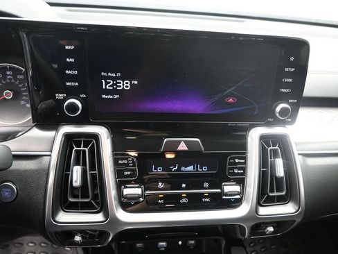 Used 2023 Kia Sorento S FWD image 14