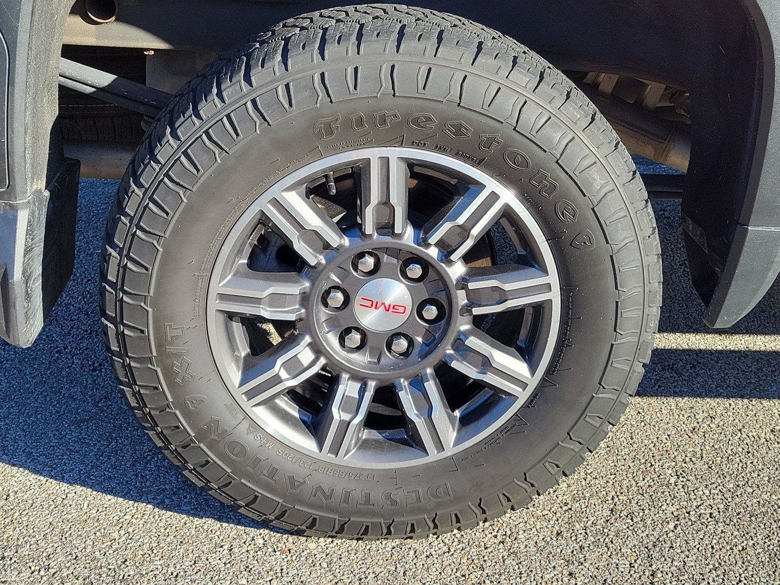 Used 2024 GMC Sierra 1500 AT4 w/ AT4 Preferred Package AWD/4WD image 5