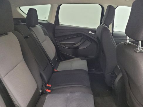Used 2018 Ford Escape SE image 19