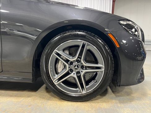 Certified 2022 Mercedes-Benz E 450 E 450 4MATIC image 16