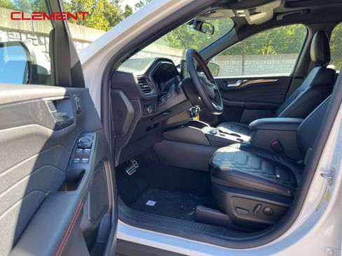 New 2024 Ford Escape ST-Line Elite w/ Premium Technology Package image 25