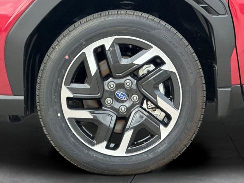 New 2025 Subaru Forester Limited image 33