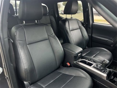 Used 2023 Toyota Tacoma Limited image 30