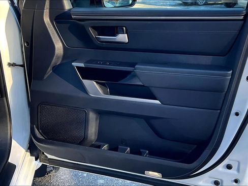 Used 2022 Toyota Tundra Limited image 21