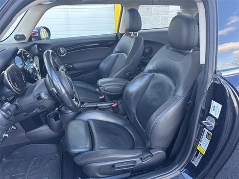 Used 2022 MINI Cooper S image 5
