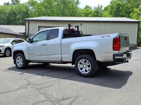 Used 2017 Chevrolet Colorado LT w/ LT Convenience Package AWD/4WD image 3